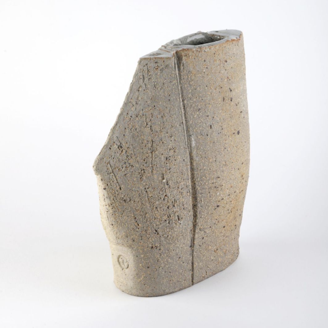 Jacques Pouchain, stoneware vase, rear