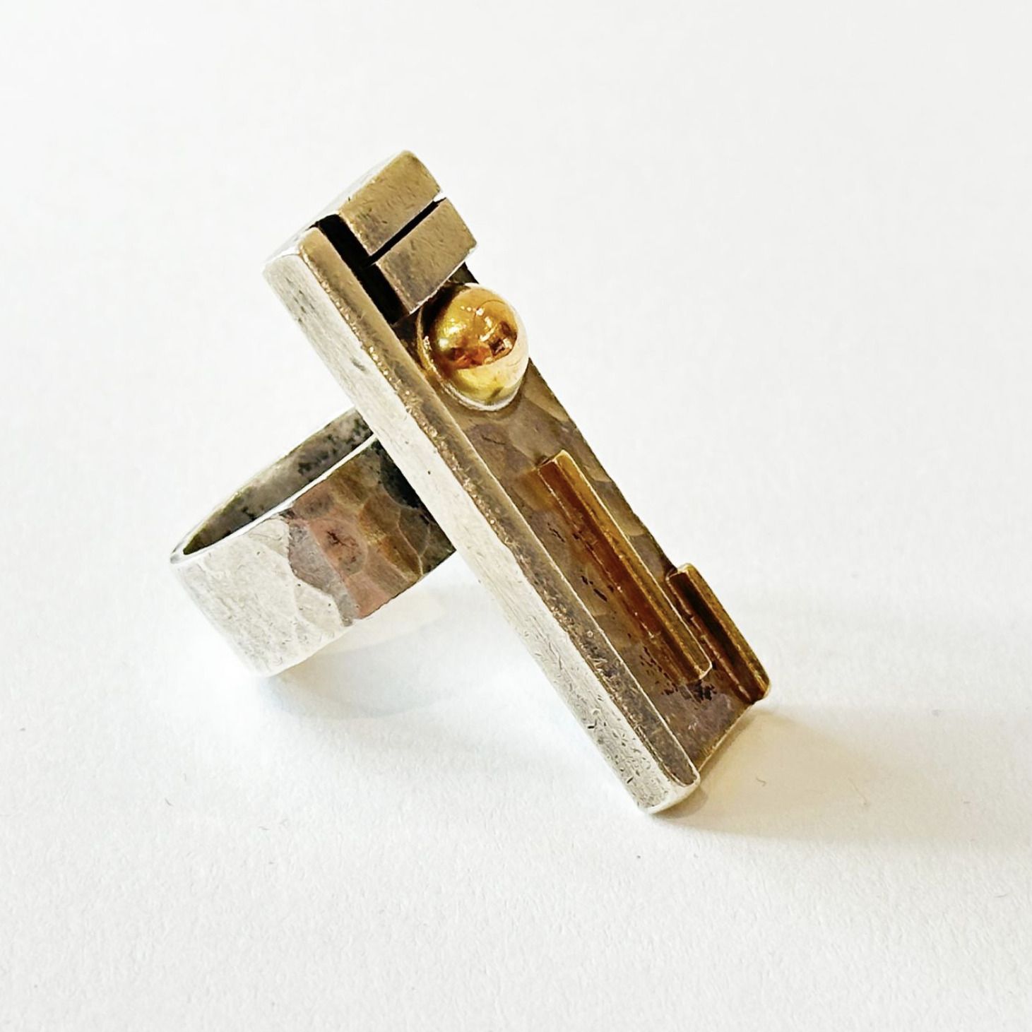 Jean Despres, bague en argent martelé