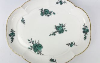 Sèvres, Sèvres porcelain dish