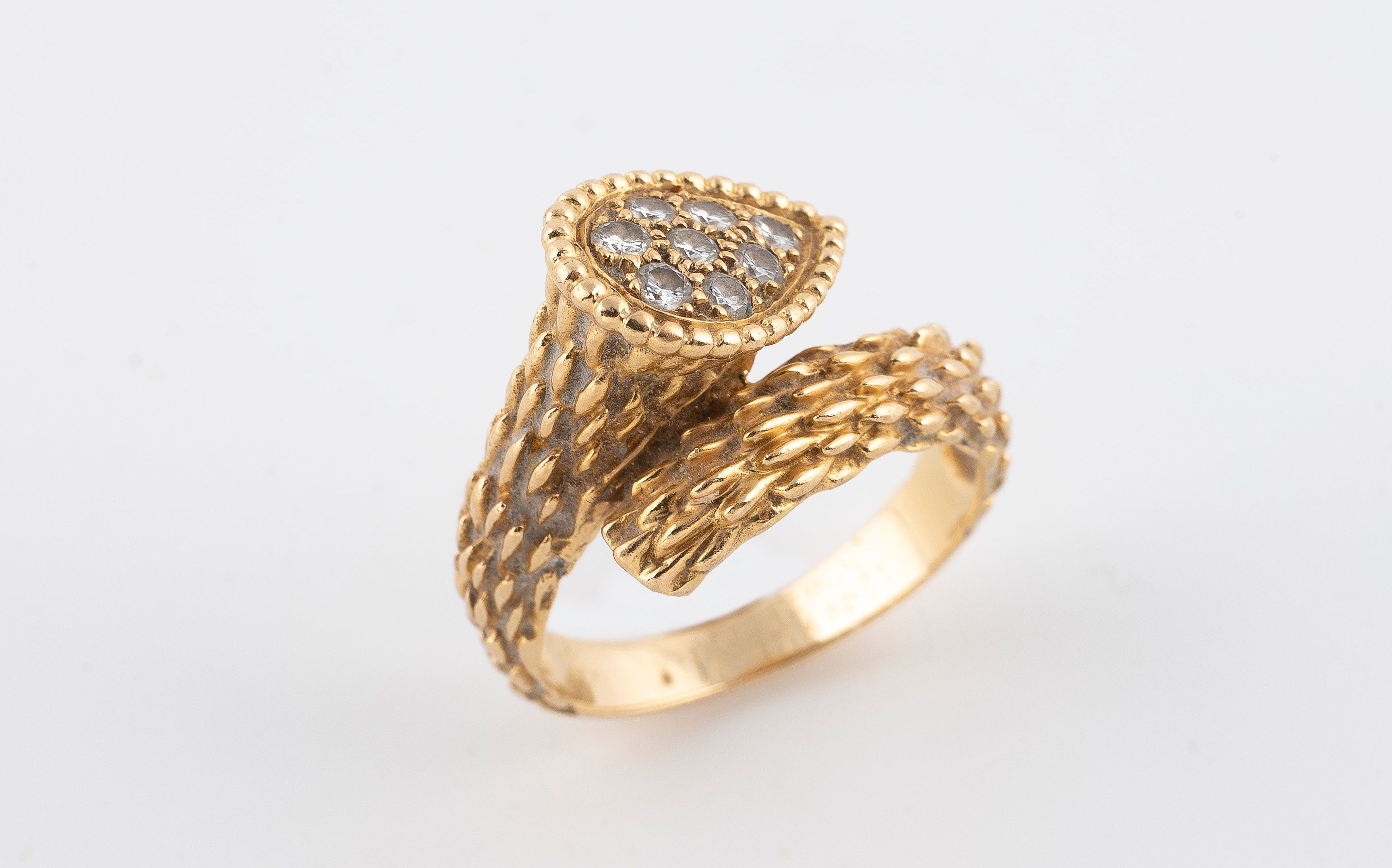 Boucheron, gold and diamond ring, Serpent bohème design