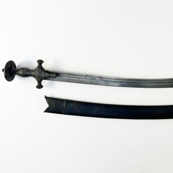 Indo-Persian Talwar sword, silver-plated metal mount