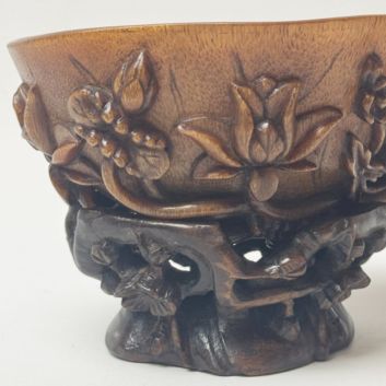 CHINA, 19th century Rare rhinoceros horn libation cup
