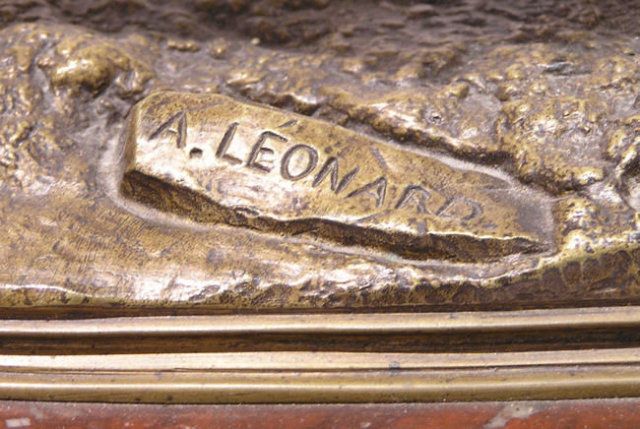 Signature on bronze by Agathon Léonard