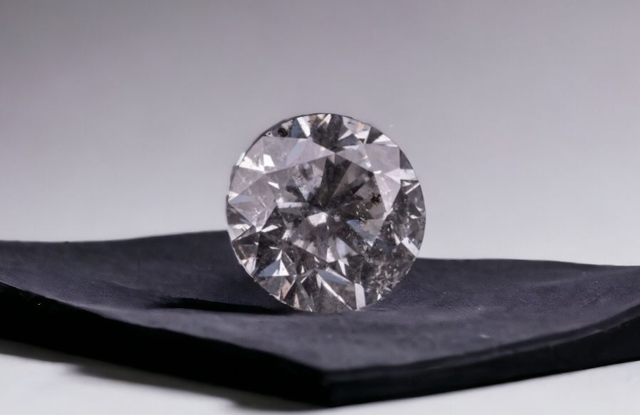 1.47 carats polished natural diamond