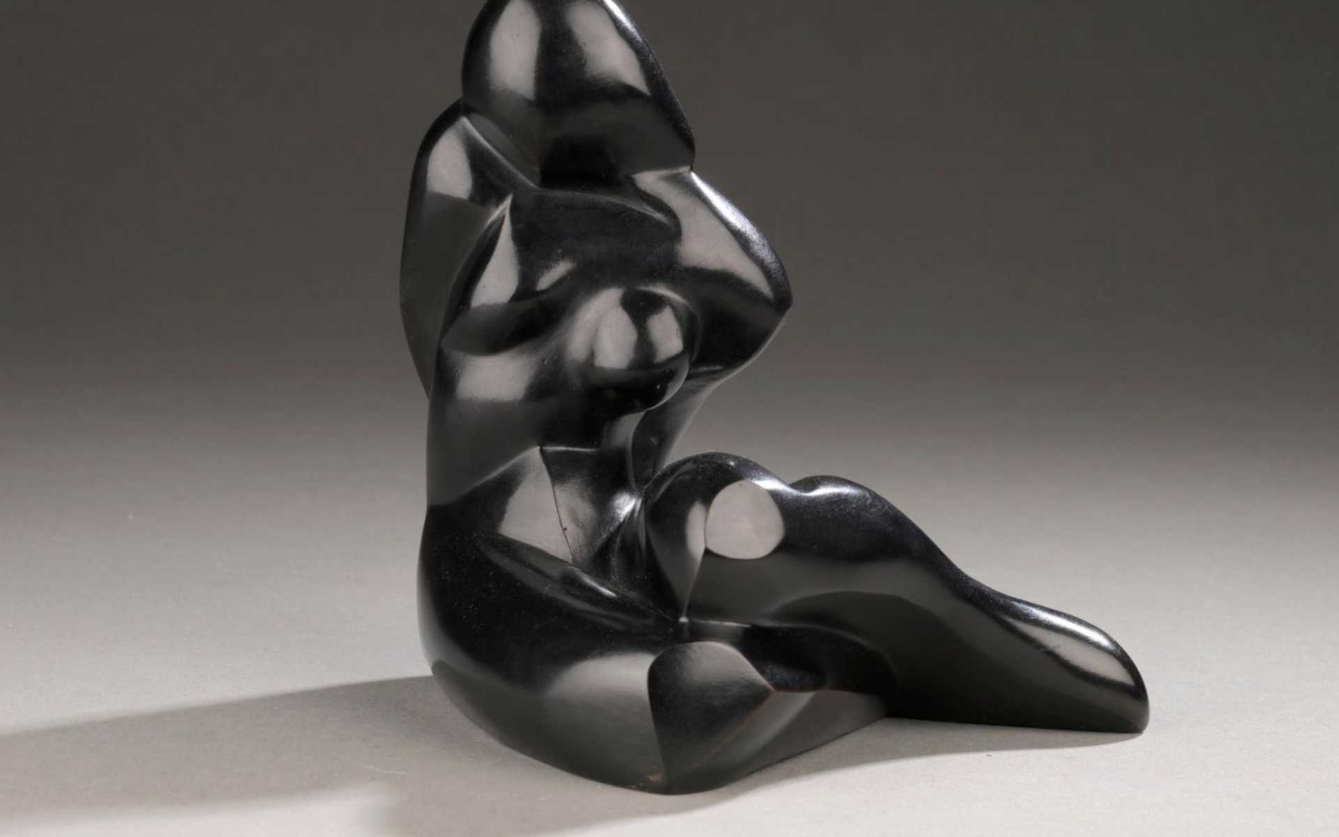 Katarzyna Kobro, sculpture en bronze