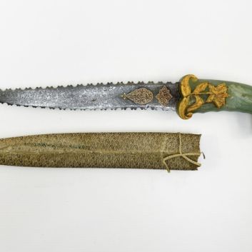Mughal dagger