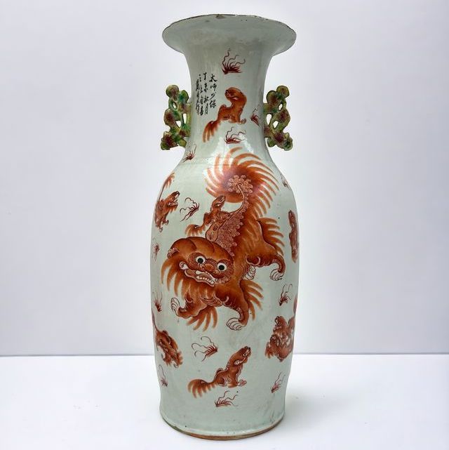 Porcelain baluster vase, 19th century