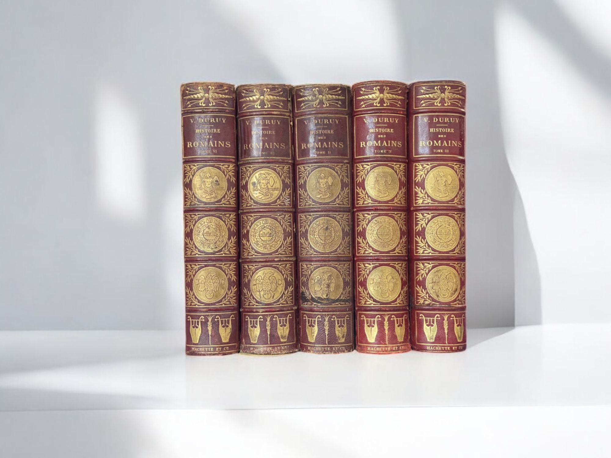 Antiquarian book encyclopedia