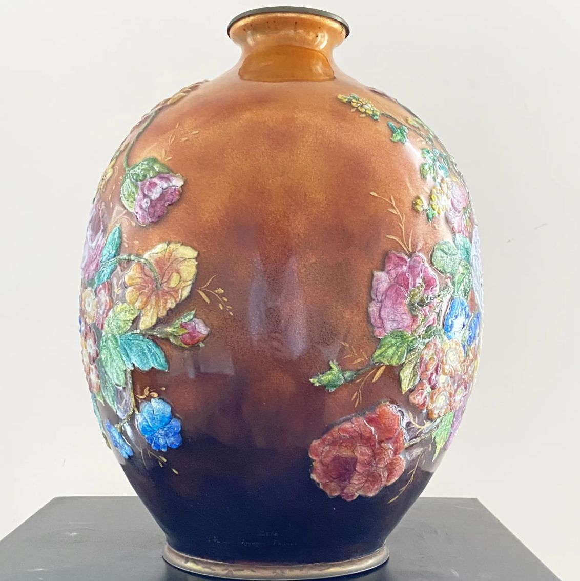 Camille Fauré, vase with flower design, back