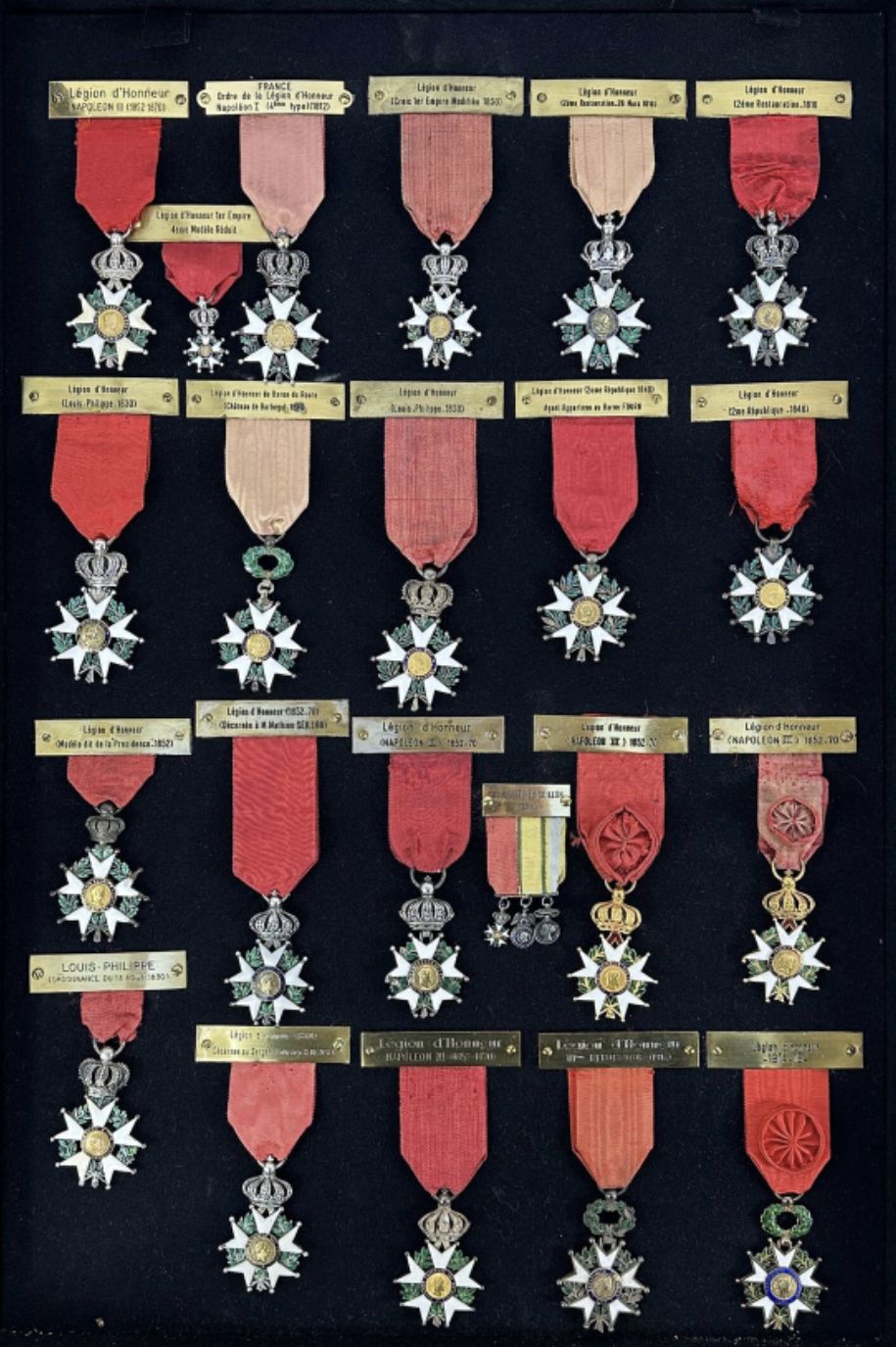 France, ensemble de 2 croix de la légion d'honneur