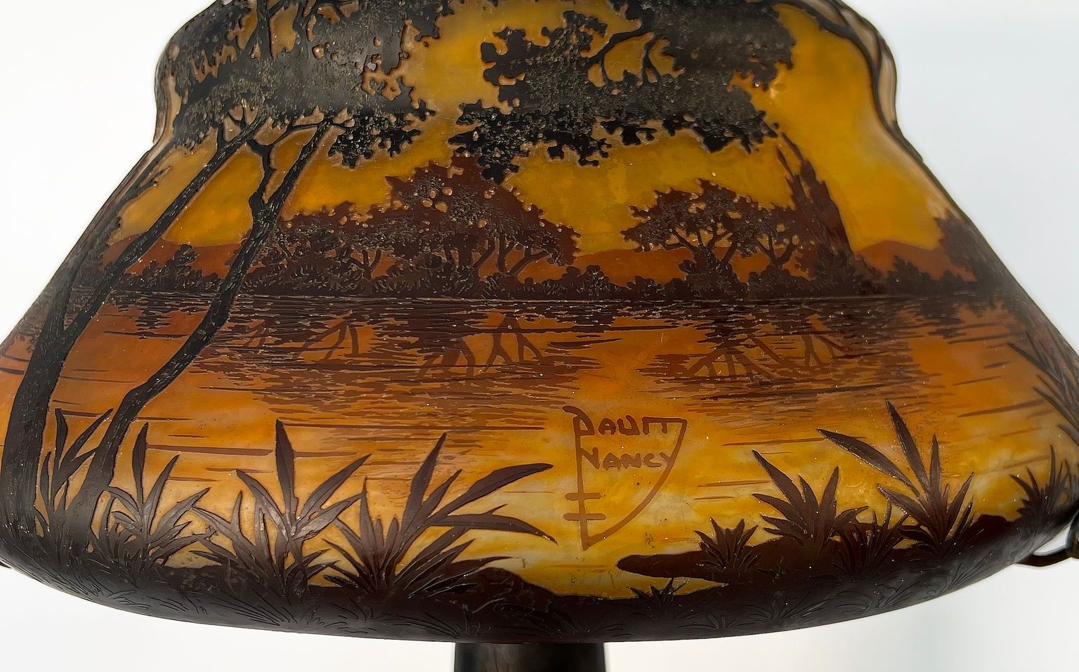 Daum, acid-etched glass lamp, detail