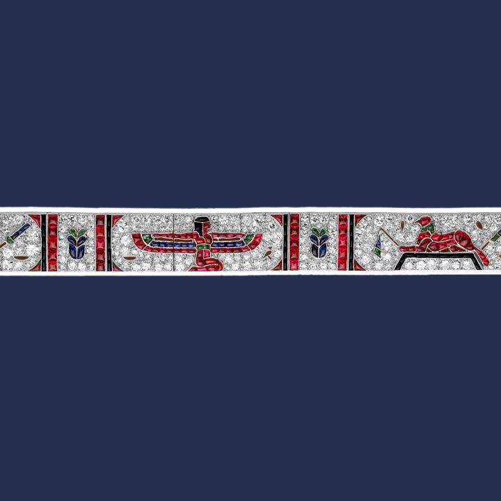 Van Cleef & Arpels bracelet sold at auction