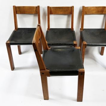 Pierre CHAPO (1927 - 1987) Suite of 4 S24 chairs with solid elm frame, brown leather seat