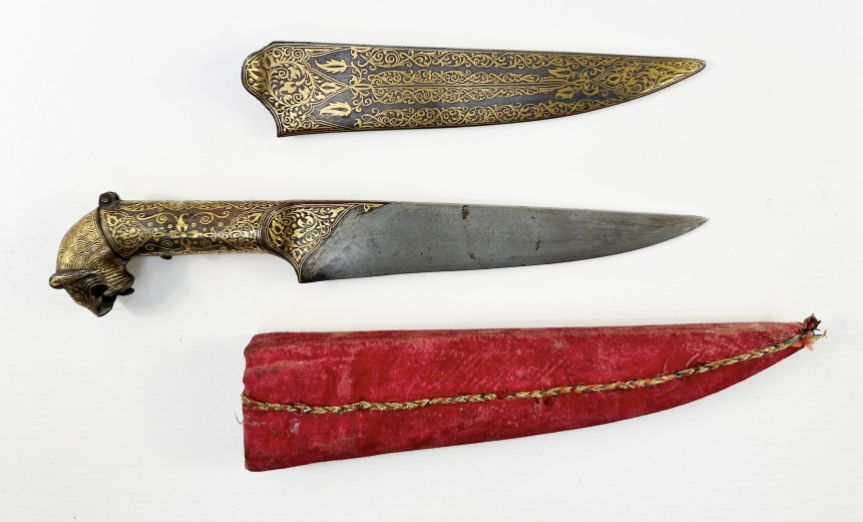 Mughal dagger, lion's head design