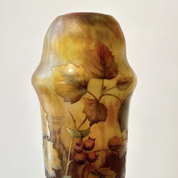 DAUM - NANCY Vase with baluster body, slightly swollen at the top, on circular pedestal